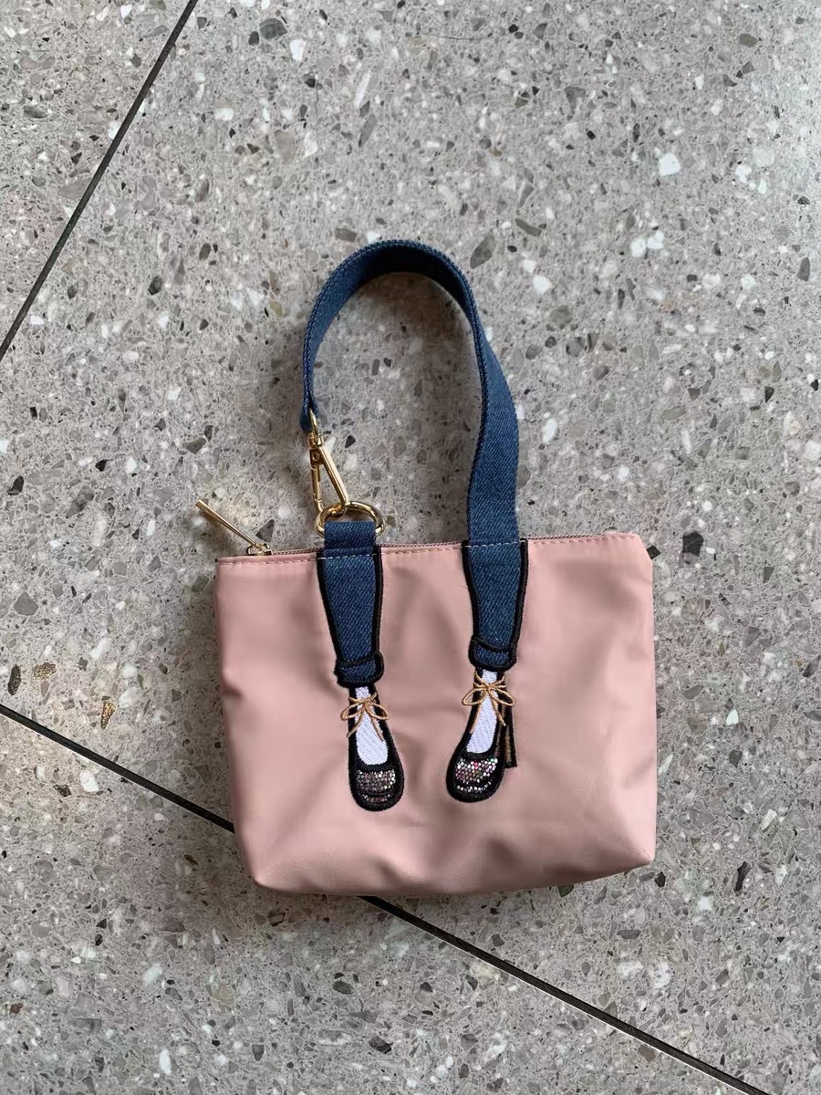 Moda Işlemeli Sıfır Cüzdan Su  - Women Bags Max incelemesi ve fiyatı