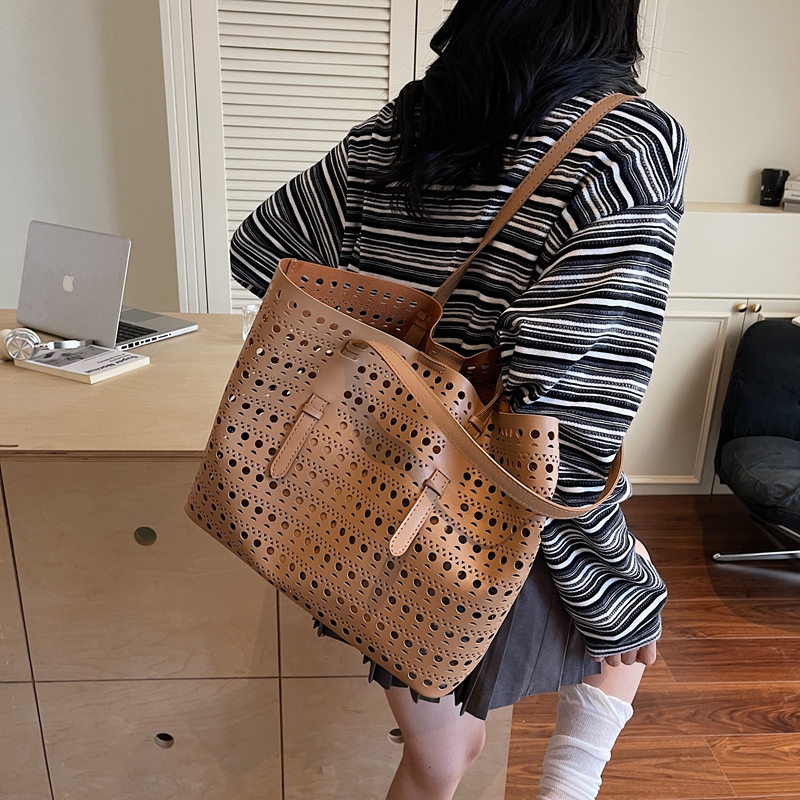 Kadınlar için büyük boy omuz ç - Women'S Tote Bags Designer incelemesi ve fiyatı